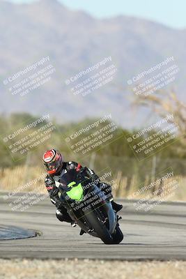 media/Dec-01-2025-Moto Forza (Mon) [[2daa91e15f]]/2-Intermediate Group/Session 3 (Turn 3)/